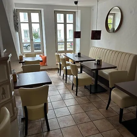 Gasthof Vinopresso Gmbh - Café Römer