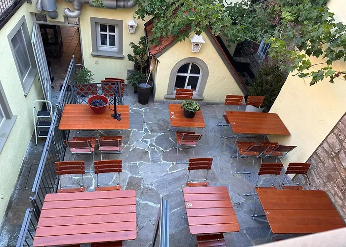 Estalagem Vinopresso Gmbh - Cafe Roemer *
