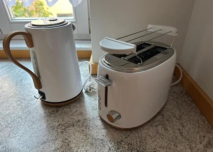 Estalagem Vinopresso Gmbh - Cafe Roemer